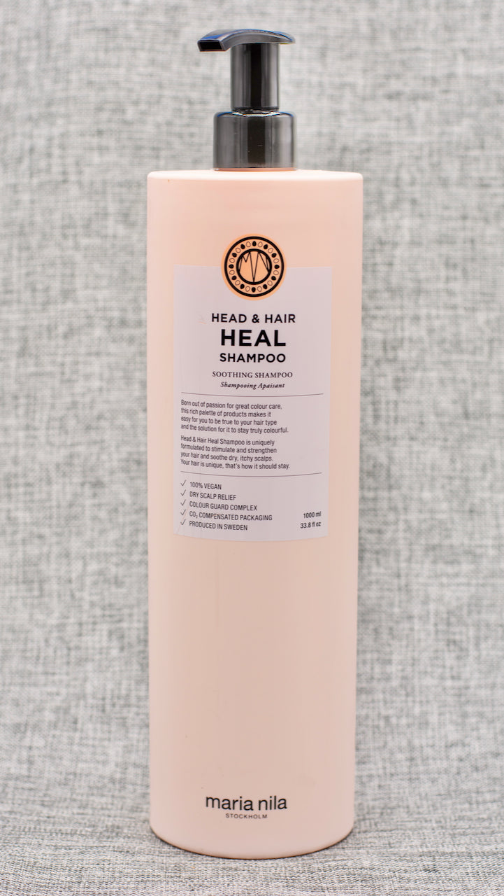 Maria Nila Head & Hair Heal Shampoo-FOR SENSITIVE AND DRY SCALP. A soothing and strengthening shampoo with calming aloe vera extract.
The active ingredients in Head & Hair Heal Shampoo helps balance your hair and scalp for a healthy look and feel.
The shampoo has a flowery scent of jasmine and linden blossom. 
Dry scalp relief.