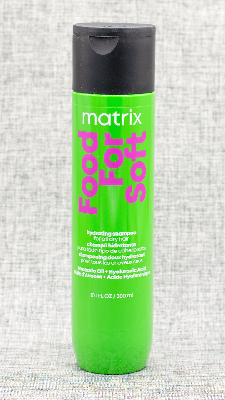 Matrix Food For Soft Detangling Hydrating Conditioner. Infused with avocado oil and hyaluronic acid, replenishes hydration in dry and brittle hair. Infused with avocado oil & hyaluronic acid, replenishes hydration in dry brittle hair, providing 7x more moisture