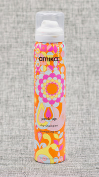 Amika Perk Up Dry Shampoo is a talc-free dry shampoo absorbs oil, reduces odor, and with an invisible finish, all while restoring 'oomph.'  natural rice starch (no talc!), perk up is the ultimate dry shampoo for a classic refresh between wash days.
invisible finish: the talc-free formula.