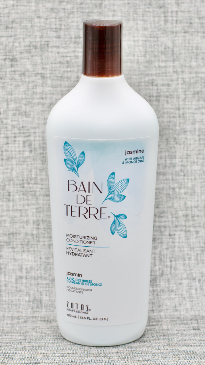 Bain de Terre Moisturizing Conditioner is a lightweight, color-safe conditioner designed to nourish and replenish thirsty locks. It is paraben-free , color-safe, moisturizing conditioner infused with fragrant jasmine extract plus precious argan, monoi oils that lavish hair in soft, sumptuous, silky perfection.