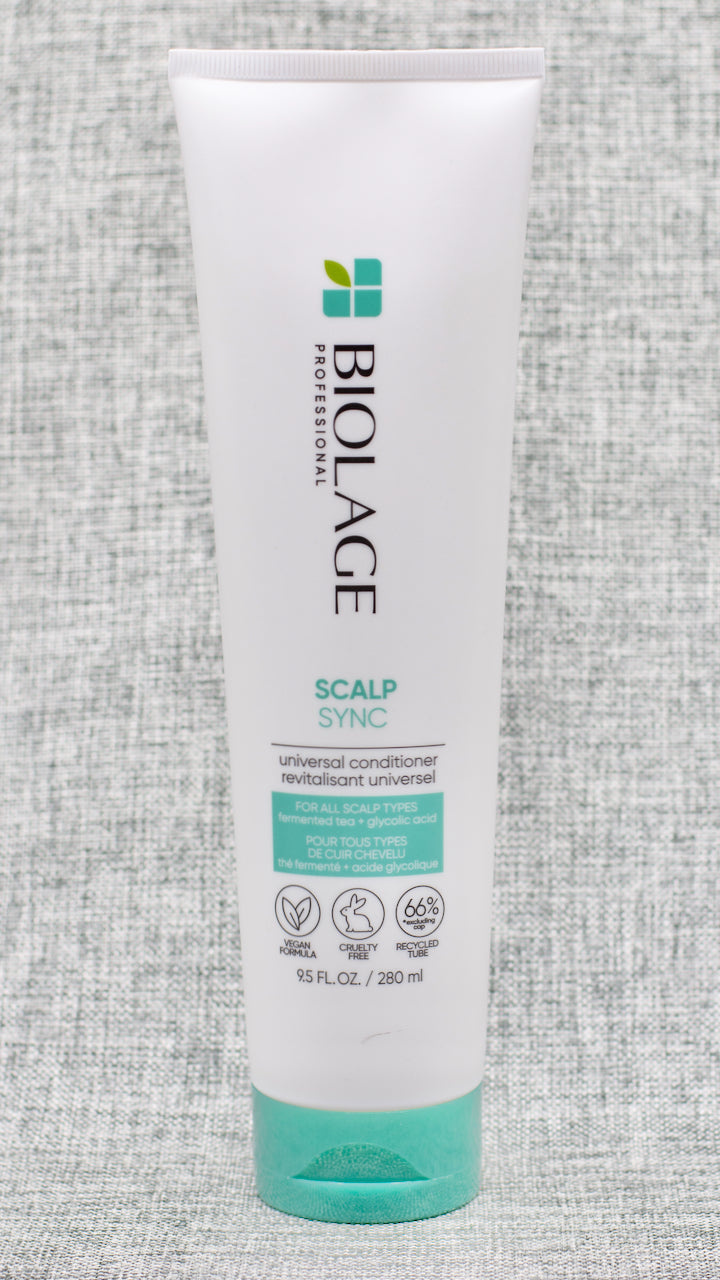 Biolage Scalp Sync Universal Conditioner for all hair types is infused with fermented tea and glycolic acid to nourish the scalp leaving hair shiny & smooth. Compatible with all Scalp Sync Shampoos.