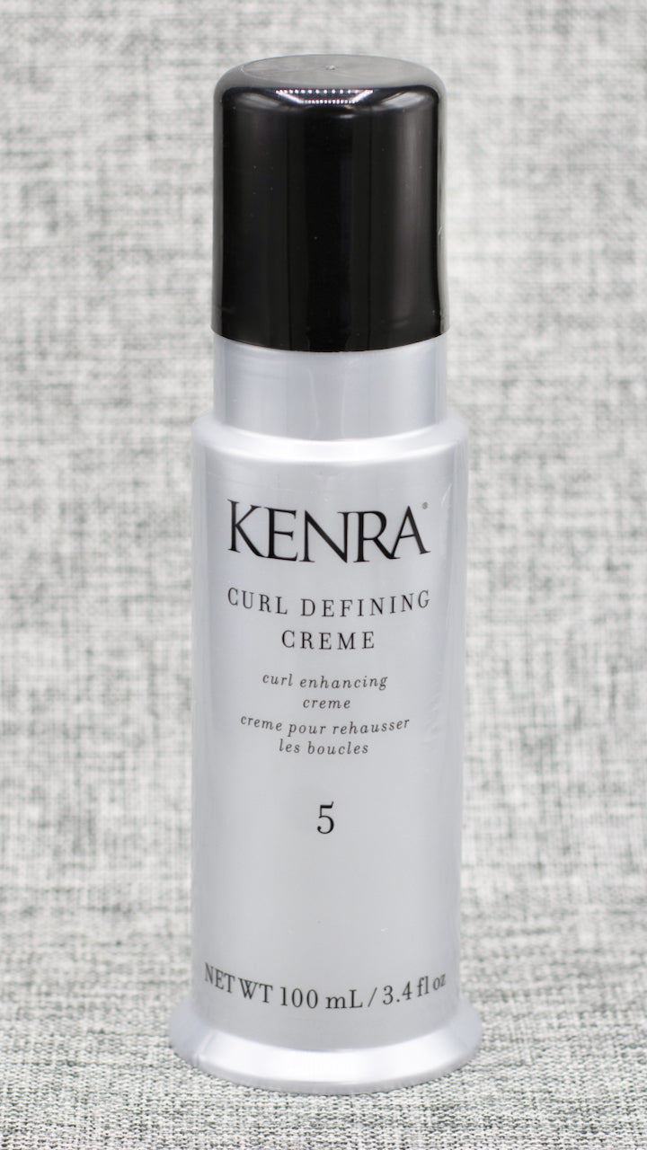 Kenra Curl Defining Creme refines and separates curls and waves while taming frizz and flyaways. Humidity-resistant formula adds control and shine with a soft, touchable finish. Hold level 5