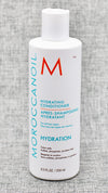 Condition and detangle dehydrated hair with Moroccanoil® Hydrating Conditioner. This gentle, daily-use formula leaves hair smoother, more manageable and easier to style. Infused with antioxidant-rich argan oil, vitamins A and E and moisturizing red algae for optimal hydration for all hair types—from normal to dry hair. Color-safe. Sulfate-free, phosphate-free and paraben-free.