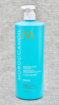 Repair damaged hair caused by color, chemical processing, or heat styling. Moroccanoil® Moisture Repair Shampoo gently and effectively cleanses and revives hair, leaving it nourished, manageable, and strong. Infused with antioxidant-rich argan oil, keratin proteins, 