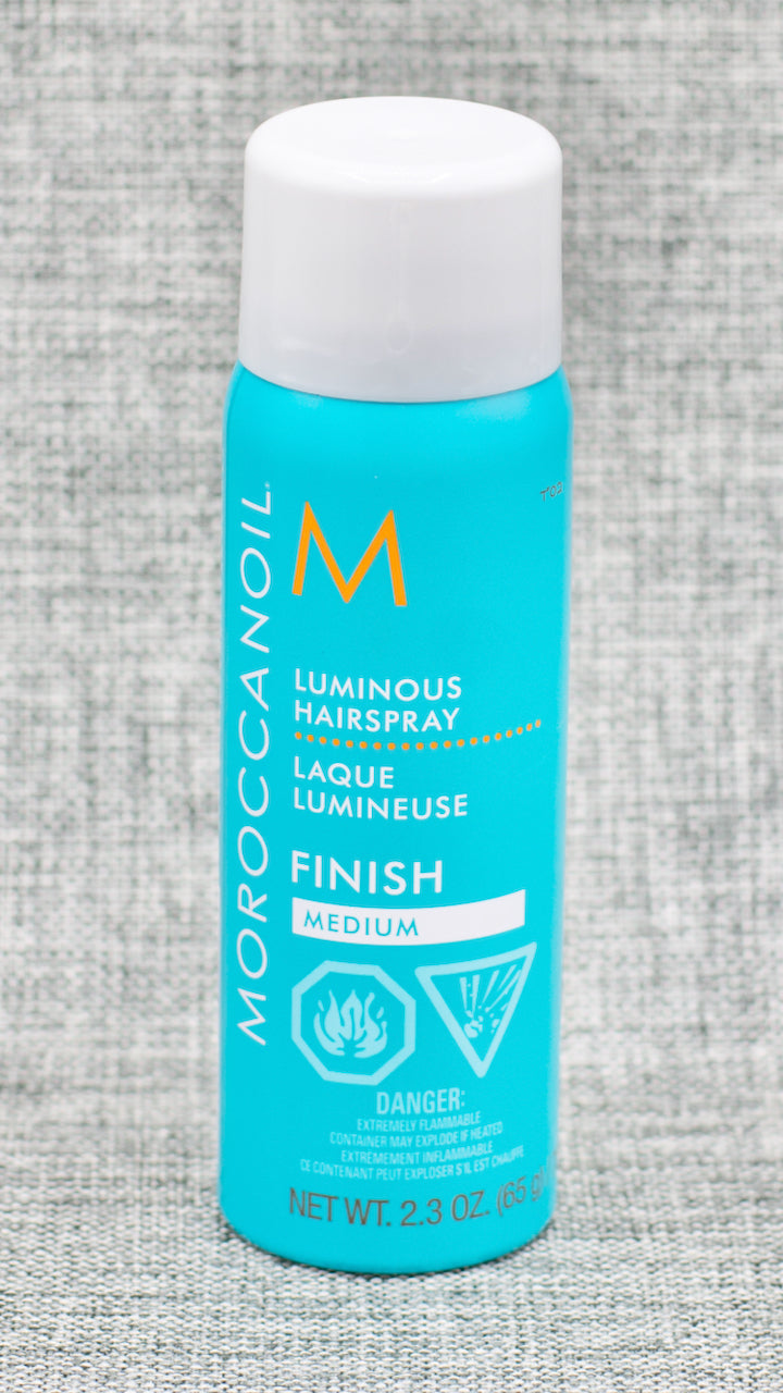 Moroccan Oil Luminous Hairspray Medium Hold is A medium hold, flexible hairspray that boosts shine and fights frizz without leaving a flaky residue. Ideal for everyday styles. This medium hold, flexible hairspray provides long-lasting, weightless hold for soft and natural styles.