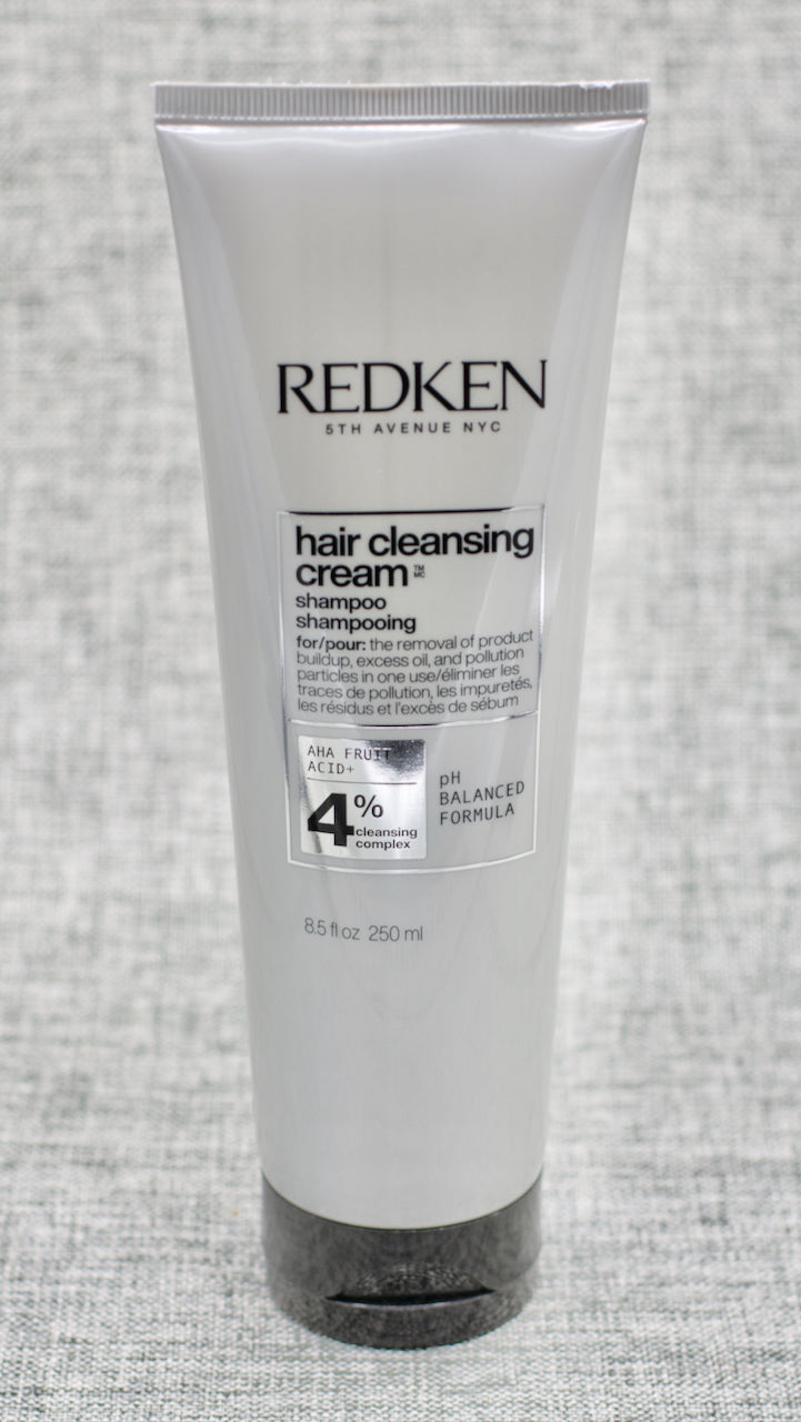 Redken Hair Cleansing Cream. A Clarifying shampoo formulated with fruit extracts to help strengthen the hair cuticle. Clarifies and helps to remove pollution styling build-up, sebum, copper, iron and hard water minerals. Purifies, refreshes and leaves hair shiny.