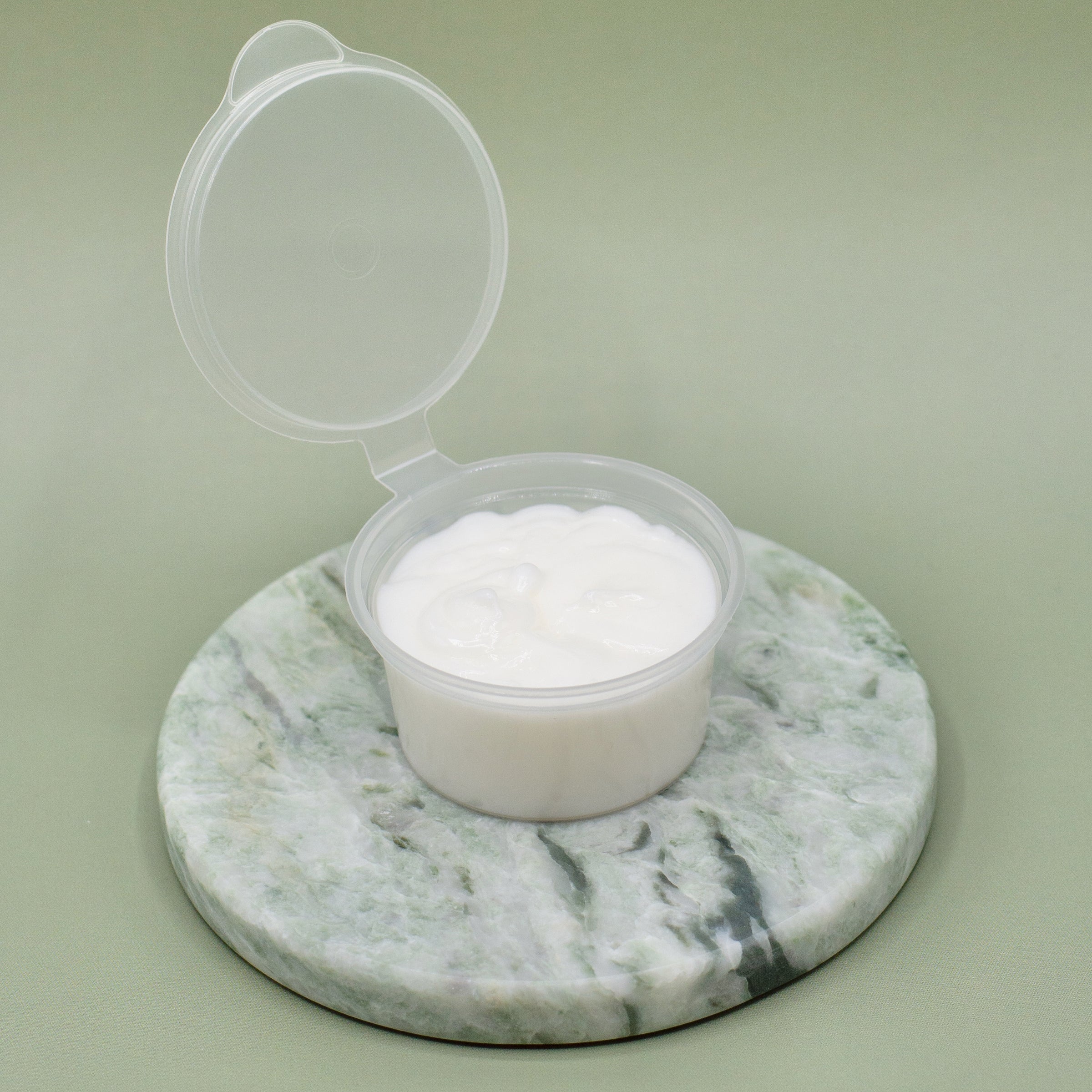 Amika Hair Care Amika The Kure Bond Hair Repair Conditioner