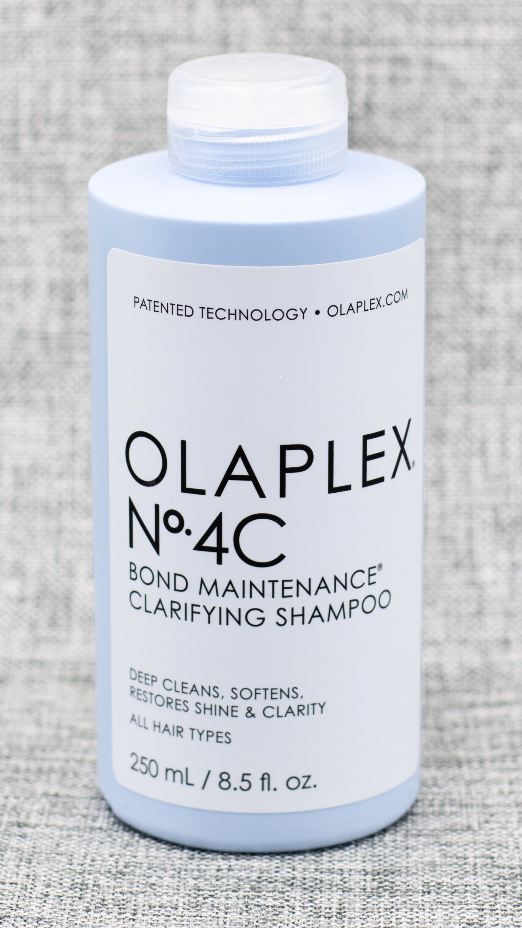 Olaplex Hair Care 8.5 oz Olaplex Nº.4C BOND MAINTENANCE® CLARIFYING SHAMPOO
