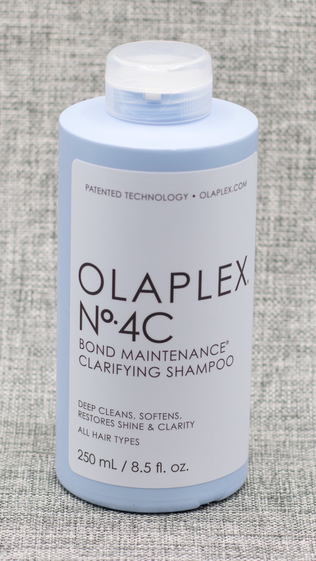 Olaplex Hair Care 8.5 oz Olaplex Nº.4C BOND MAINTENANCE® CLARIFYING SHAMPOO