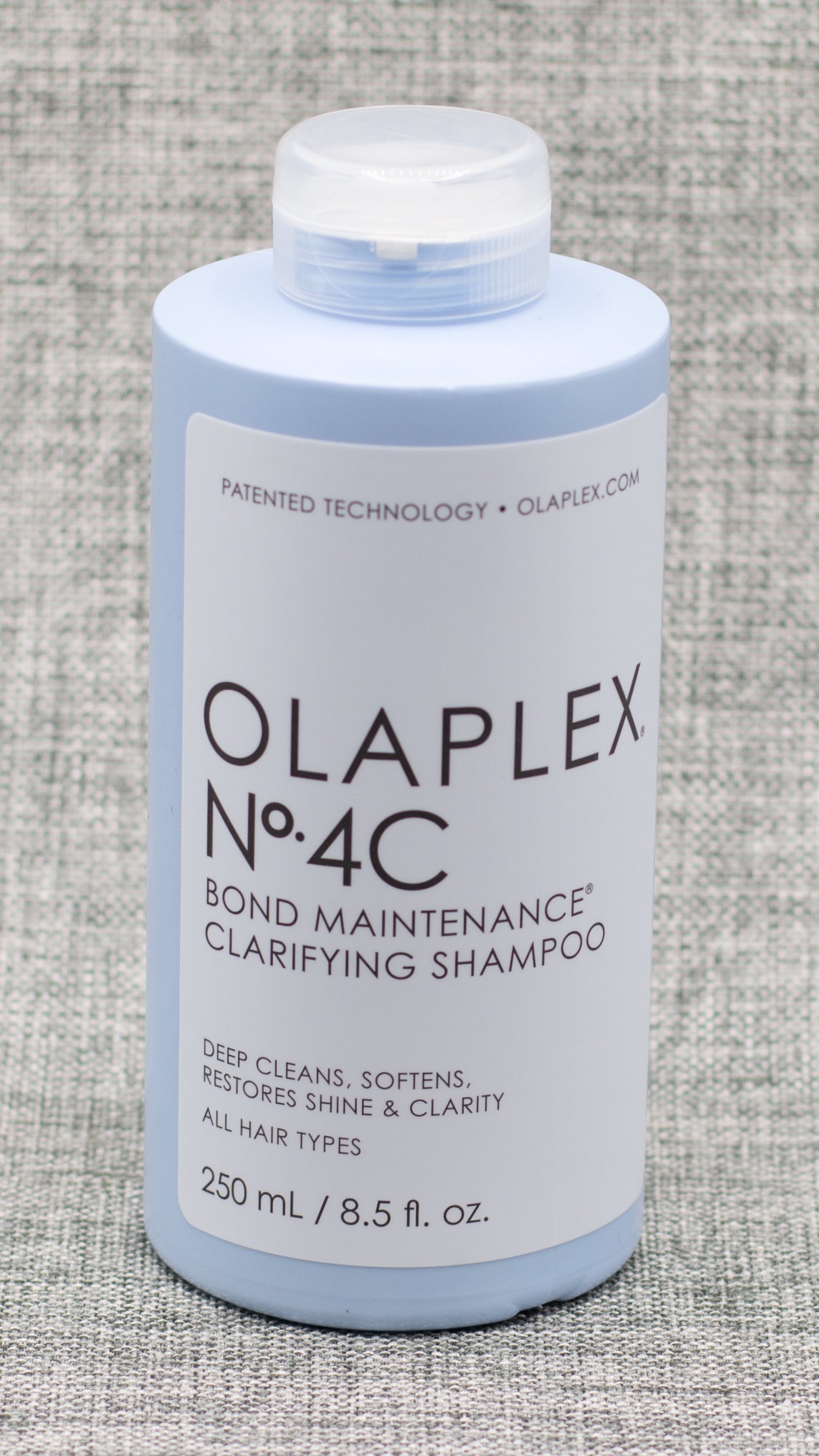 Olaplex Hair Care 8.5 oz Olaplex Nº.4C BOND MAINTENANCE® CLARIFYING SHAMPOO
