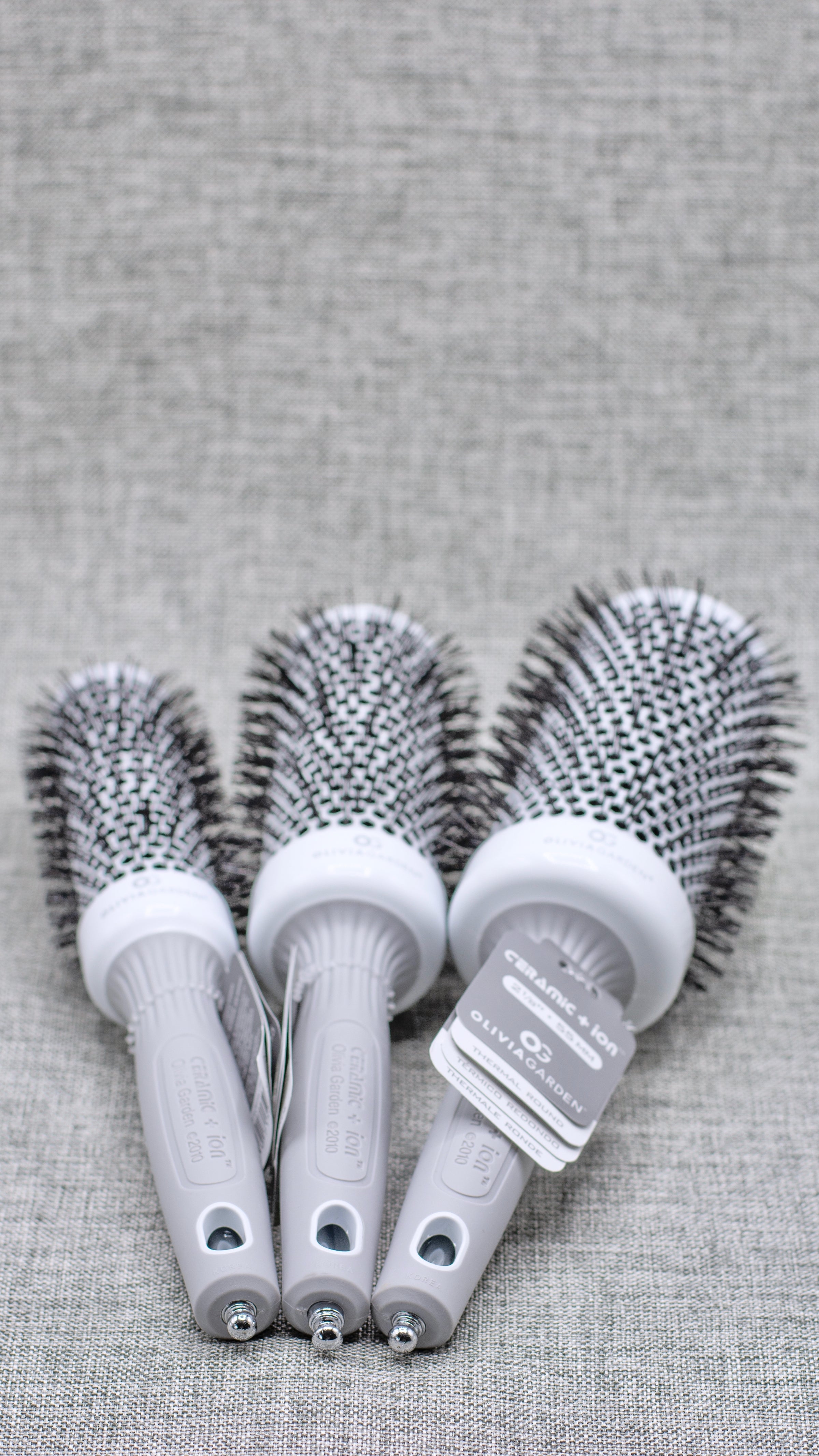 Olivia Garden Tools Olivia Garden Ceramic+Ion Medium 1 3/4" Thermal Round Brush